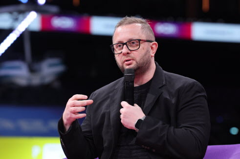 Step Ahead avec Octave Klaba, quand l’idée de la souveraineté rapporte 1 milliard de CA