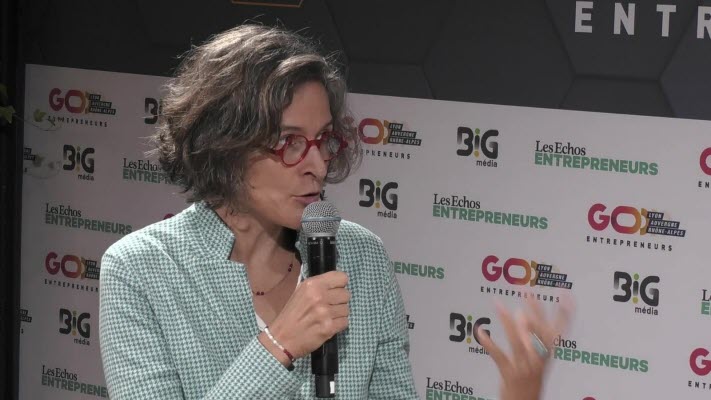Interview de Emeline BAUME, 1ère Vice-présidente en charge de l’Économie, Emploi, Commerce, Numérique et Commande publique, Métropole de Lyon